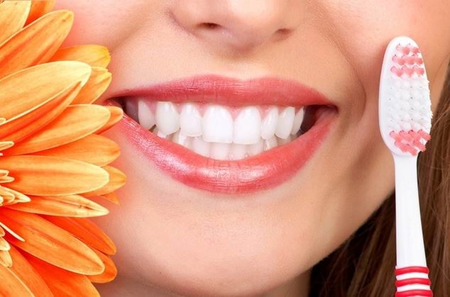 Секреты отбеливания зубов