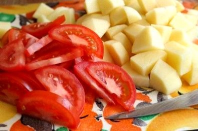 Кулинарная ошибка-8 (тушеная с помидорами картошка)